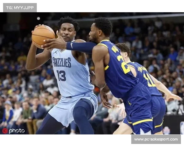 克莱批评当前灰熊“光说不练”,尊重康利时代老灰熊 克莱批评当前灰熊“光说不练”,尊重康利时代老灰熊